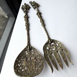 Vintage UGO BELLINI Serving Spoon & Fork Ornate Silver Plate- Cherubs Lion Italy